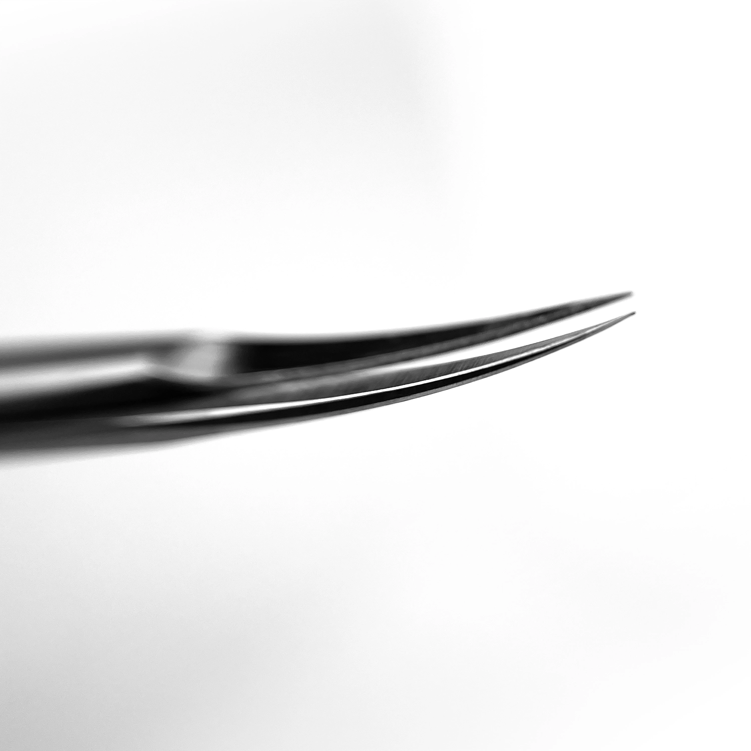 Professional Curved Cuticle Scissor for Precise Nail Grooming
